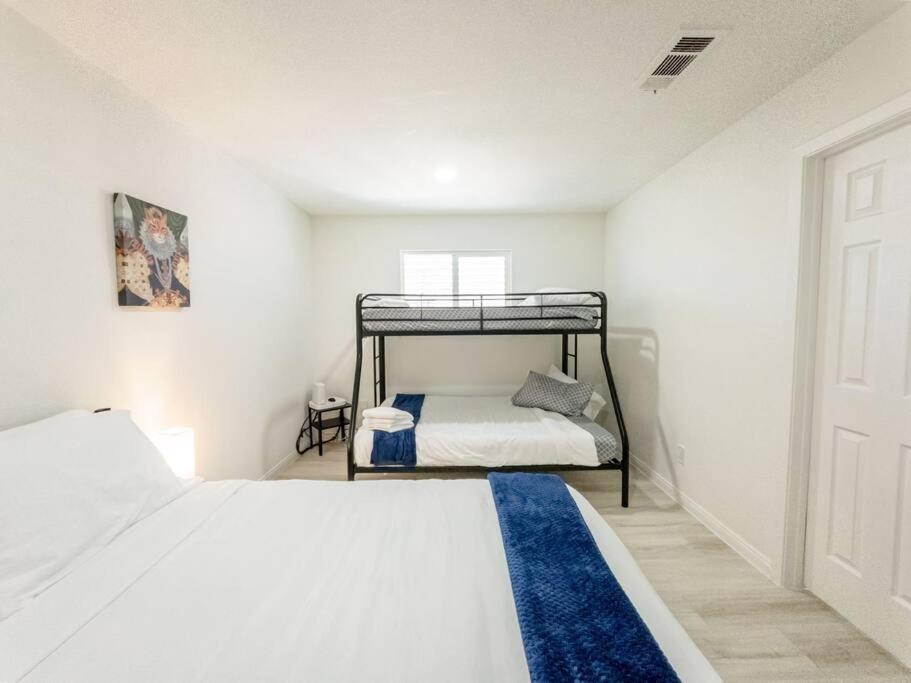 Roomy Home 5 Mins From Attractions Galveston Luaran gambar