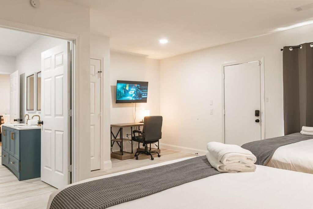Roomy Home 5 Mins From Attractions Galveston Luaran gambar