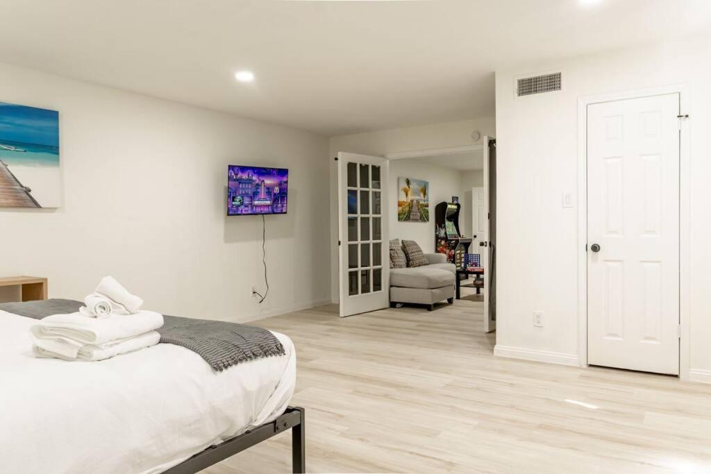 Roomy Home 5 Mins From Attractions Galveston Luaran gambar