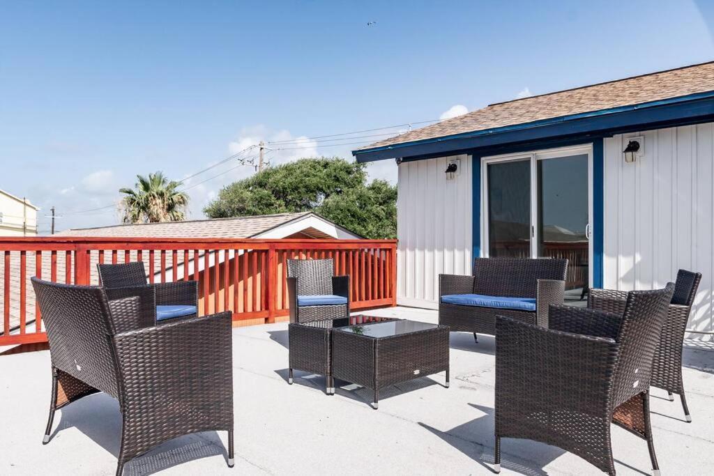 Roomy Home 5 Mins From Attractions Galveston Luaran gambar